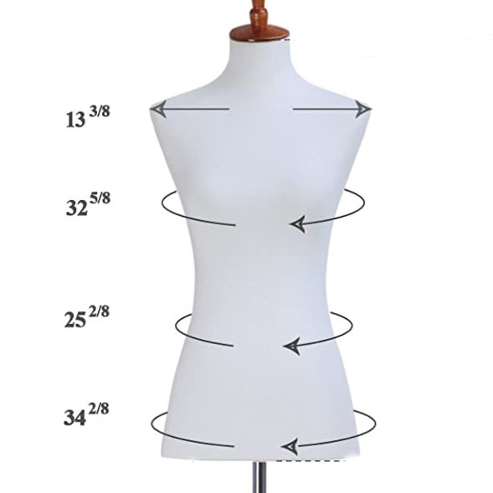 Mannequin used is Size 2-4